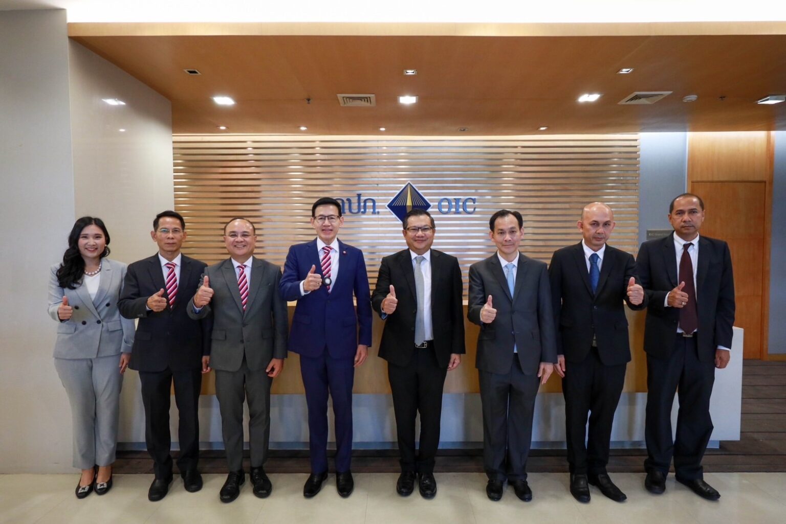คปภ. – กรมการขนส่งทางบก เดินหน้าระบบเชื่อมโยงข้อมูลดิจิทัลเพื่อตรวจสอบการทำประกันภัย พ.ร.บ. สำหรับการชำระภาษีรถประจำปี พร้อมให้บริการประชาชนด้านประกันภัยอย่างครบวงจร