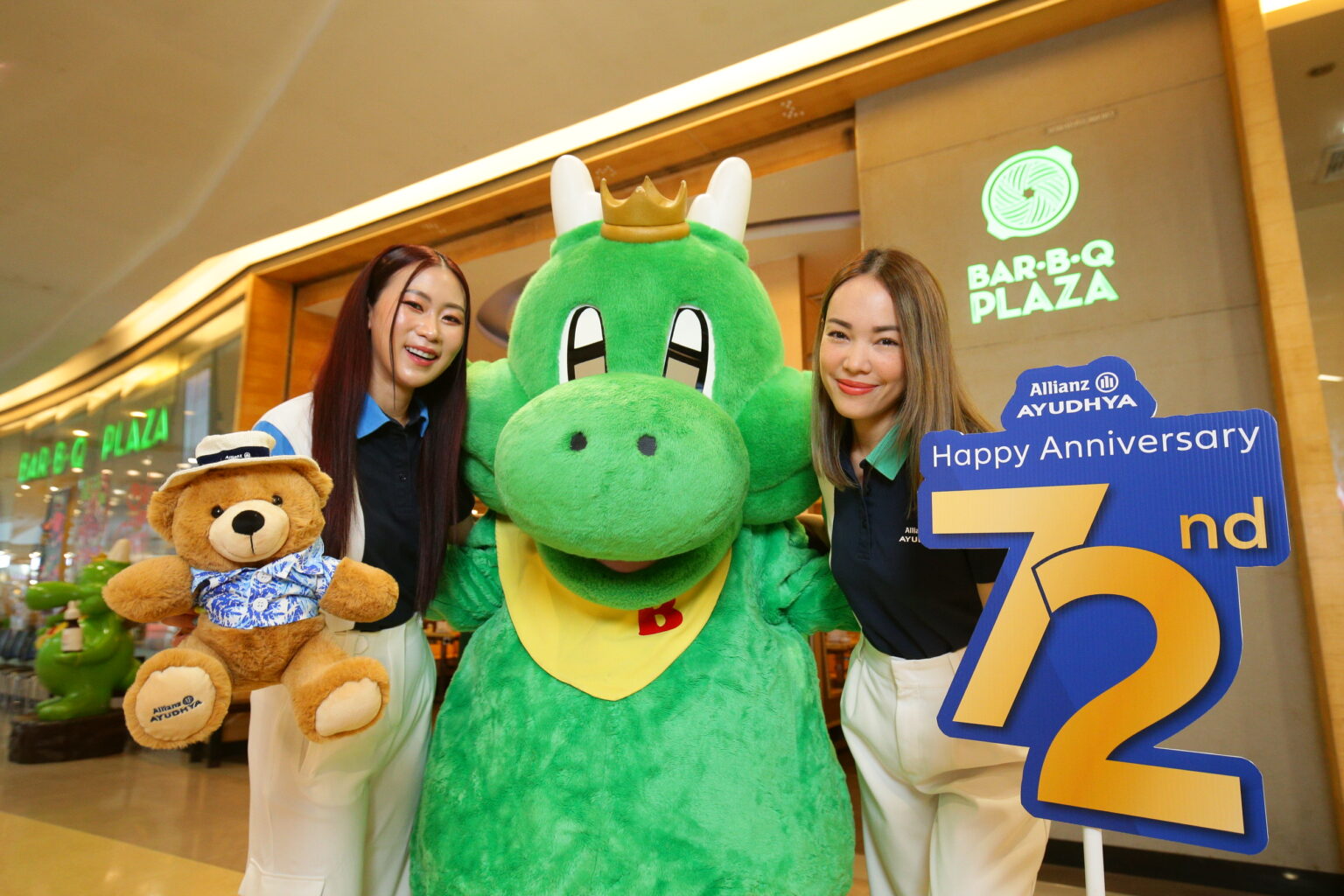อลิอันซ์ อยุธยา ฉลองครบรอบ 72 ปี มอบความสุขให้ลูกค้าแบบ x3