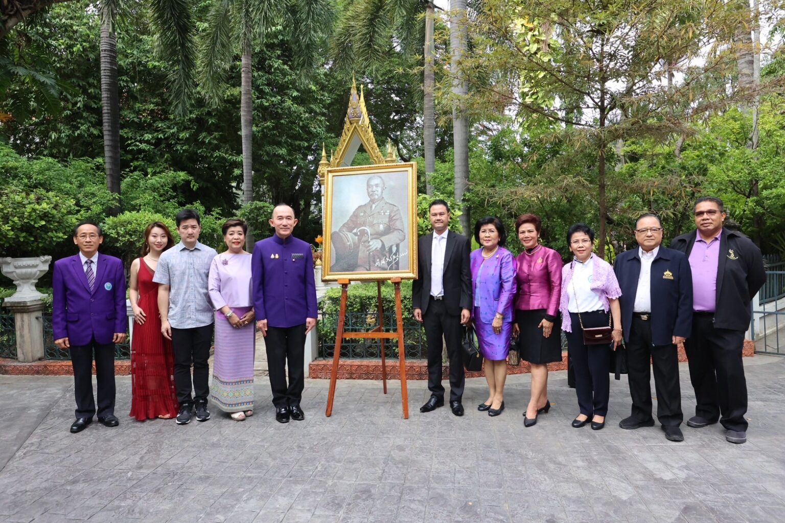 อธิบดีกรมการท่องเที่ยว เป็นประธานพิธีเทิดพระเกียรติ และวางพานพุ่มถวายสักการะแด่สมเด็จพระเจ้าบรมวงศ์เธอ กรมพระยาดำรงราชานุภาพ ในงานวันมัคคุเทศก์ไทย ประจำปี 2566