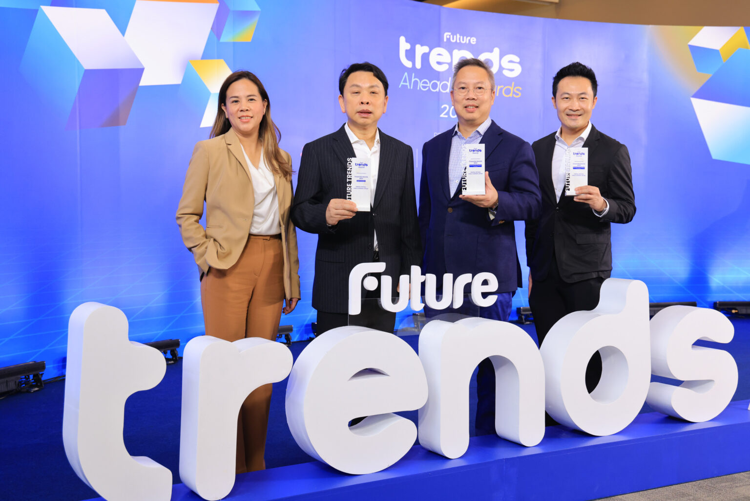“เซ็นทรัลพัฒนา” ชูความสำเร็จผู้นำอสังหาฯ ไทย คว้า 3 รางวัล ด้าน Innovative และ Attractive Employer จากเวที Future Trends Ahead & Awards 2024