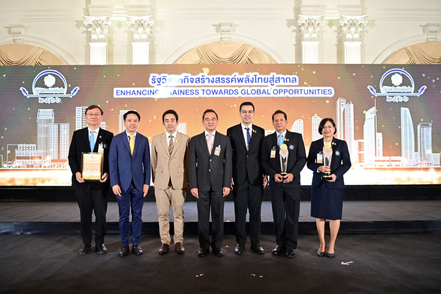 กปน. คว้า 3 รางวัลรัฐวิสาหกิจดีเด่น ปี 2566