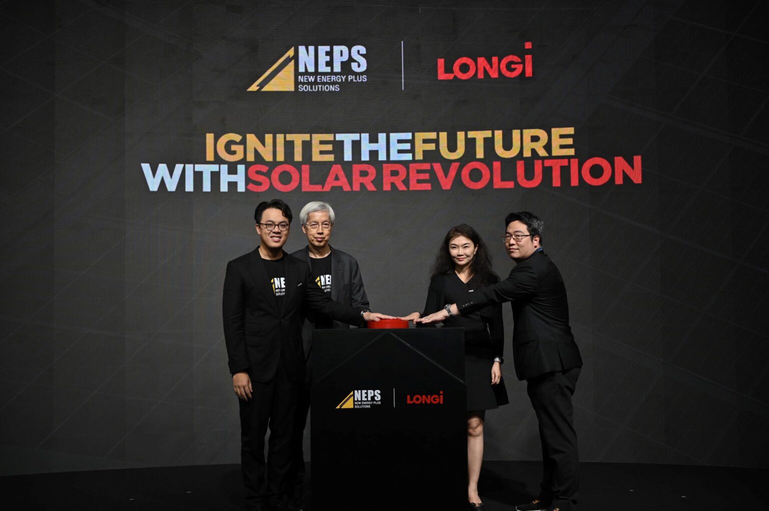 NEPS ร่วมมือ LONGi เปิดตัว “Ultra Black Solar” และ “BIPV” นวัตกรรมโซลาร์ใหม่ระดับโลก ครั้งแรกในไทย!