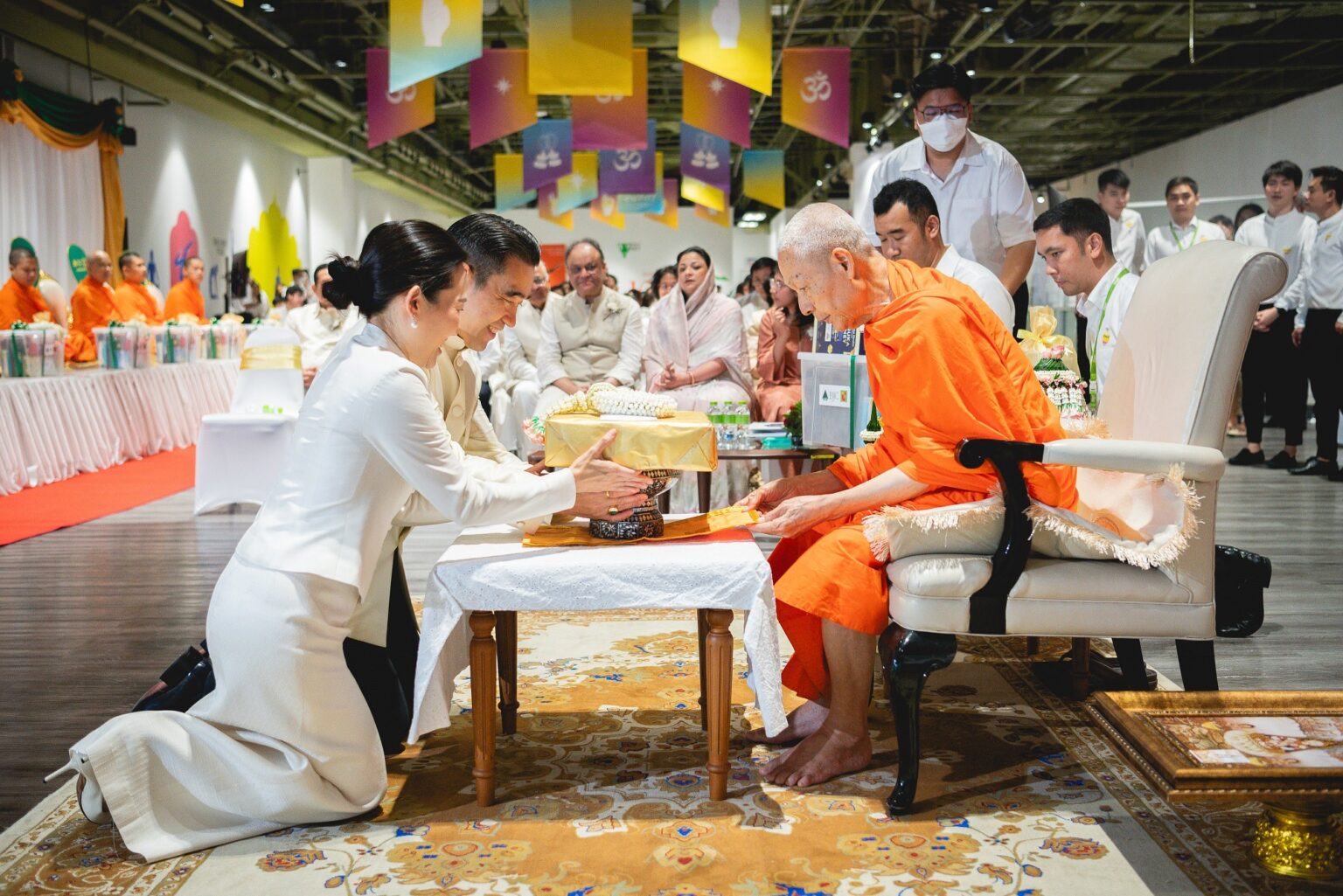 กลุ่มบีเจซี บิ๊กซี จัดพิธีสถาปนาองค์พระศิวะ ณ บิ๊กซี ซูเปอร์เซ็นเตอร์ สาขาราชดำริ ชั้น 7