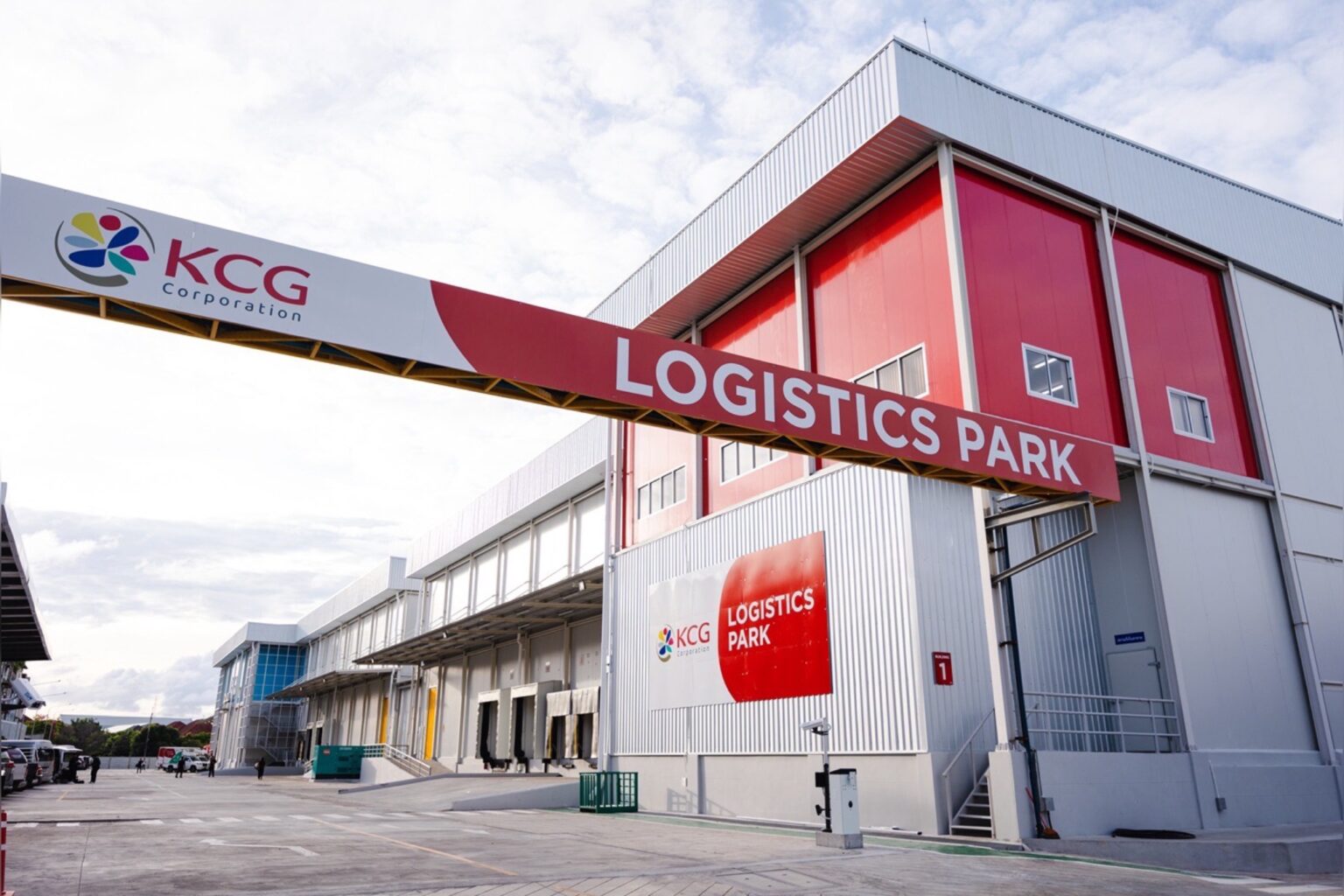 KCG เปิด “KCG Logistics Park” ศูนย์กระจายสินค้าและคลังสินค้าแห่งความยั่งยืนและนวัตกรรม ชูกลยุทธ์ “From Great to Growth” สู่เป้าหมายการเติบโต 1 หมื่นล้านบาท