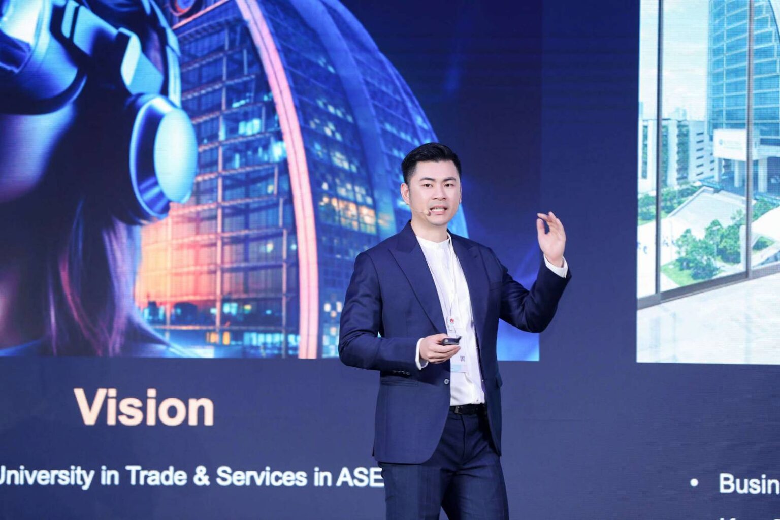 ม.หอการค้าไทย ตอกย้ำการเป็น AiUTCC ชู Best Practice ในการประยุกต์ใช้เทคโนโลยีเพื่อการศึกษา บนเวทีมหกรรมเทคโนโลยีระดับโลก