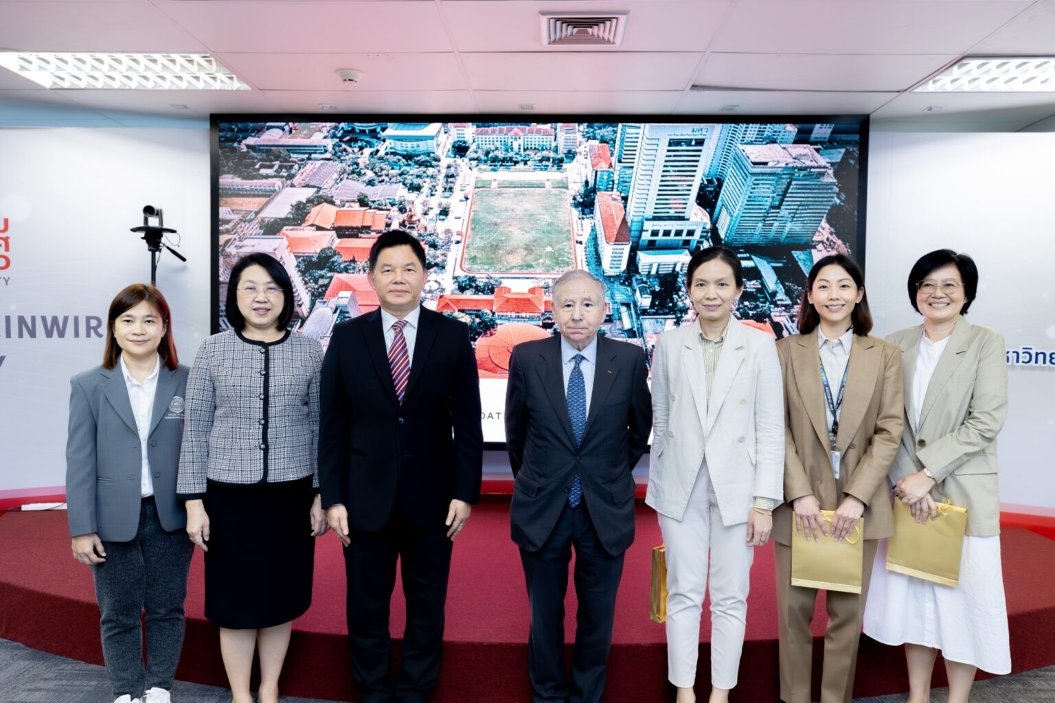 UN เยี่ยมชมผลงานนิสิต มศว กับโปรเจกต์ The PAUSE Project : คิด & Pitch Power Camp