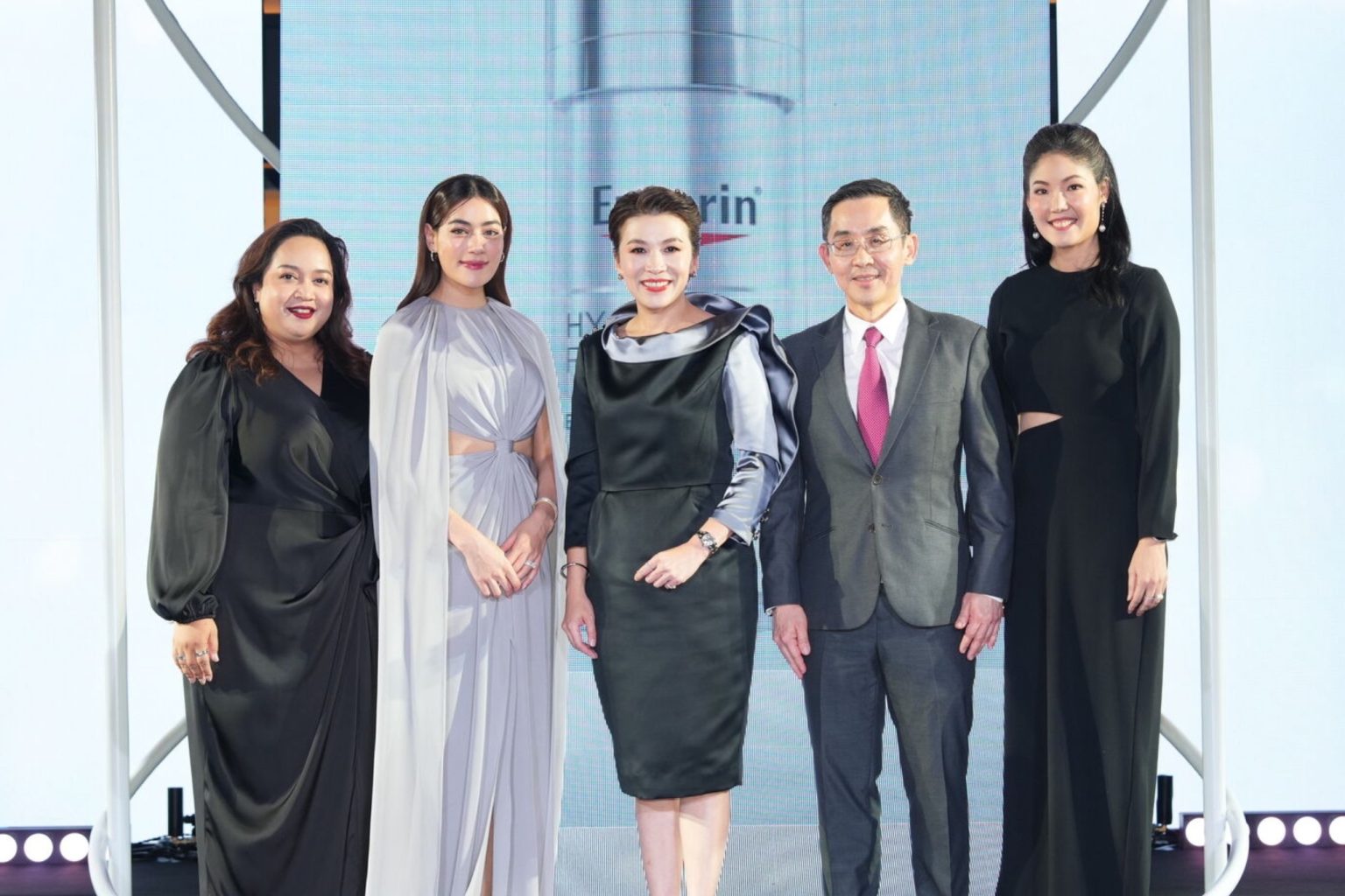 ยูเซอริน เปิดหน้าประวัติศาสตร์ใหม่แห่งวงการลดเลือนริ้วรอยด้วย “EUCERIN EPICELLINE® SERUM” ตัวช่วยเปิดสวิตซ์ความอ่อนเยาว์