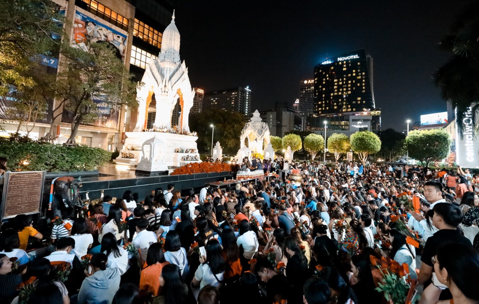 14 ก.พ. 68 นี้ เตรียมยื่นเรฟ-ขอพรความปัง! รับวาเลนไทน์ ชวนไหว้พระตรีมูรติที่“เซ็นทรัลเวิลด์” พร้อมจัดเต็มกับกิจกรรมฟีลกู๊ดตลอดเดือนแห่งความรัก!