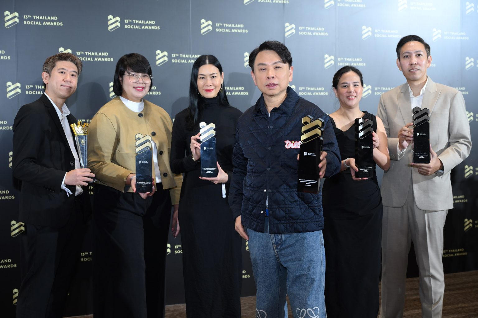 ครองแชมป์ 4 ปีซ้อน! ‘เซ็นทรัลเวิลด์’ คว้าสุดยอดแบรนด์ที่มีผลงานยอดเยี่ยมบนโซเชียลมีเดีย แท็คทีม ‘เซ็นทรัลพัฒนา’ องค์กรบิ๊กแบรนด์หนึ่งเดียวที่ติด TOP 5 จากเวที Thailand Social Awards 2024