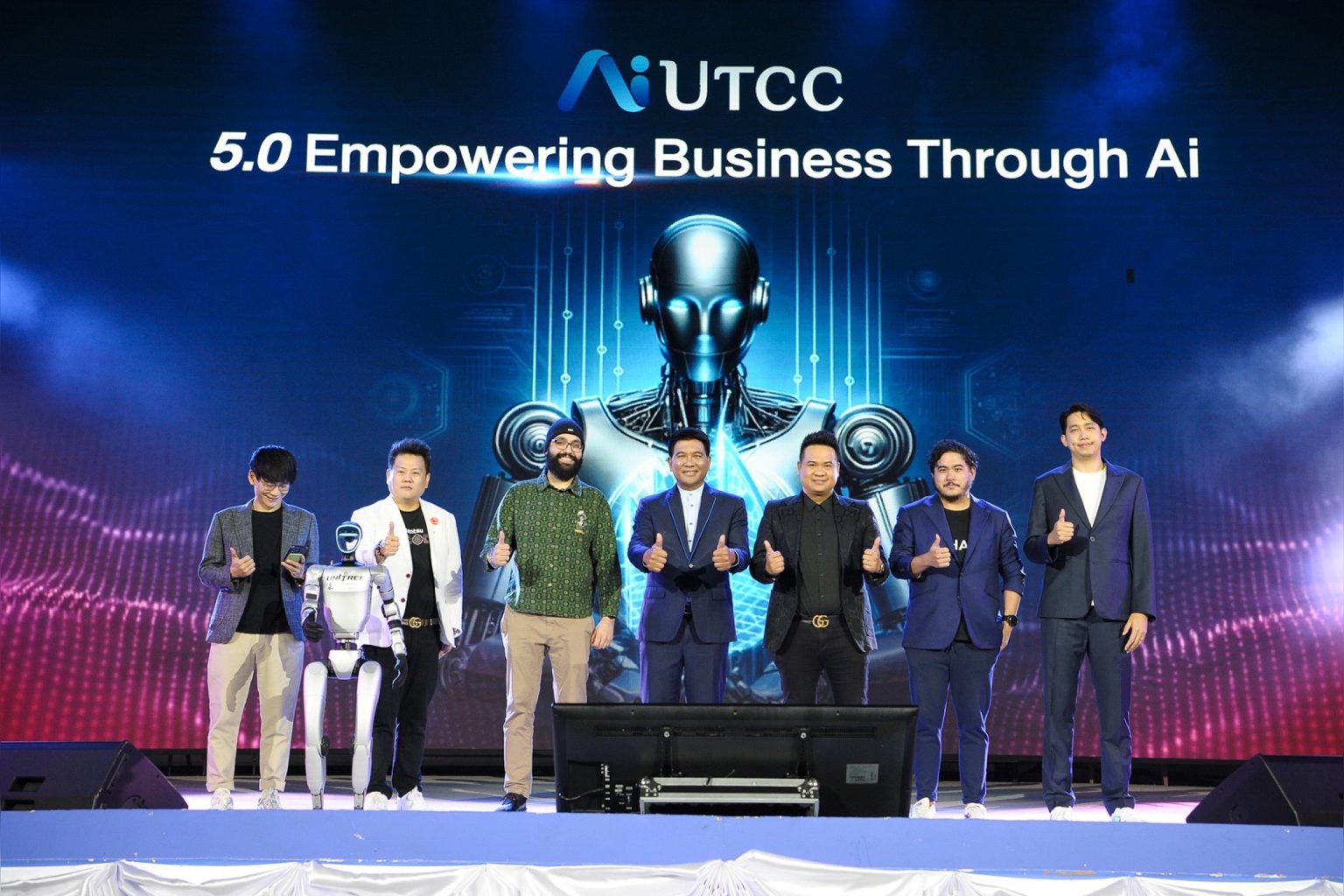 มหาวิทยาลัยหอการค้าไทย จัดงาน “Ai UTCC 5.0 : Empowering Business Through Ai” โชว์พาวการเป็นผู้นำด้าน Ai แห่งประเทศไทย
