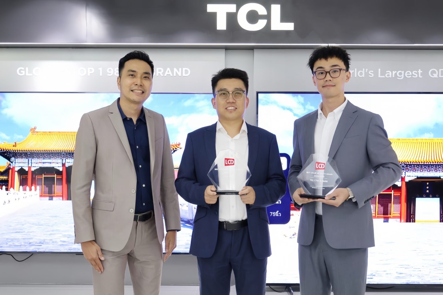 TCL ส่ง QD-Mini LED TV รุ่น C855 / C755 คว้ารางวัล “Best of The Best TV Awards 2024-2025”