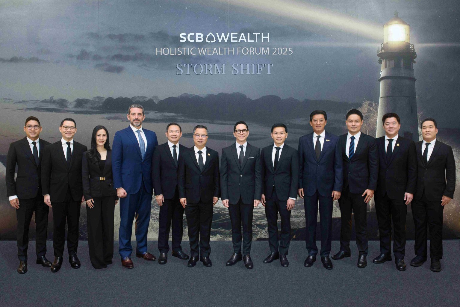 SCB WEALTH พาฝ่าคลื่นความผันผวน “Storm Shift” กับงานฟอรั่มส่งท้ายปี ผนึกผู้เชี่ยวชาญระดับประเทศ-โลก ชี้ทางพิชิตพายุเศรษฐกิจสู่ความมั่งคั่งให้ยั่งยืน