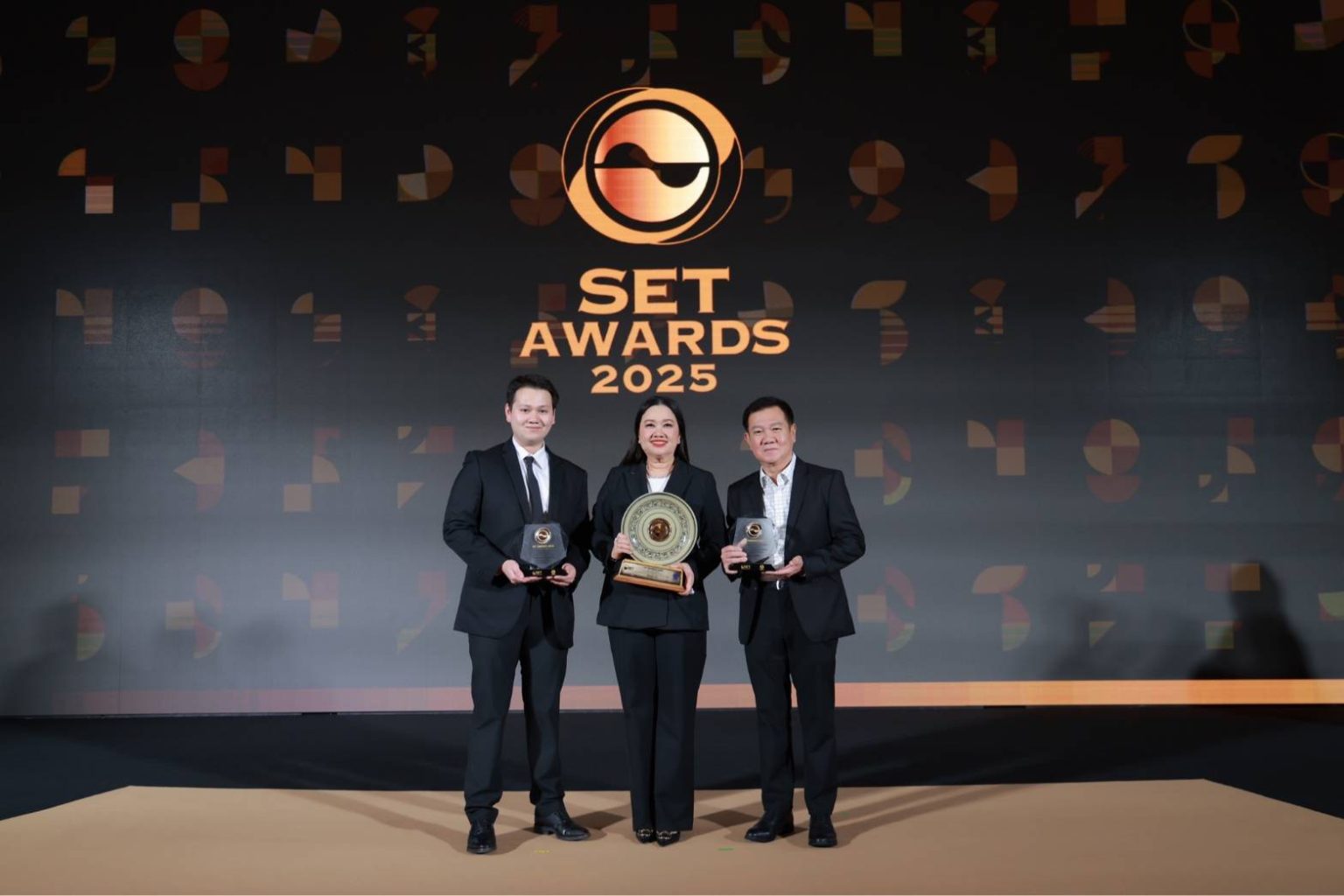 TQMalpha คว้า 3 รางวัล งาน SET Awards 2025
