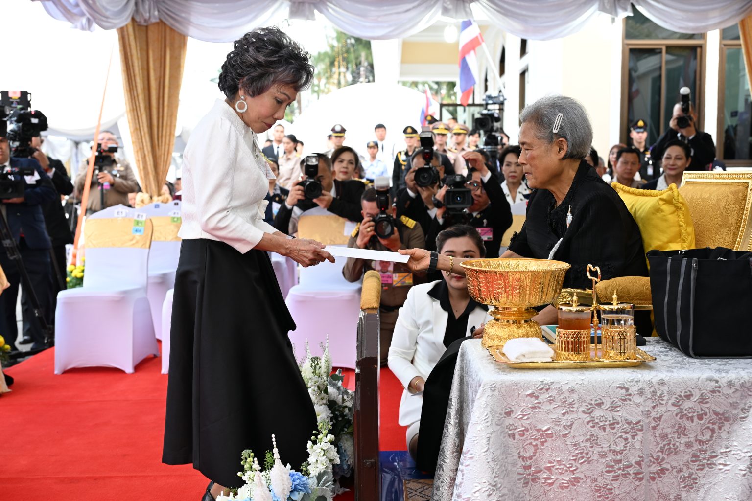 วรรณี ลีลาเวชบุตร รับพระราชทานรางวัล ผู้สูงวัยสุขภาพดีประจำปี 2568