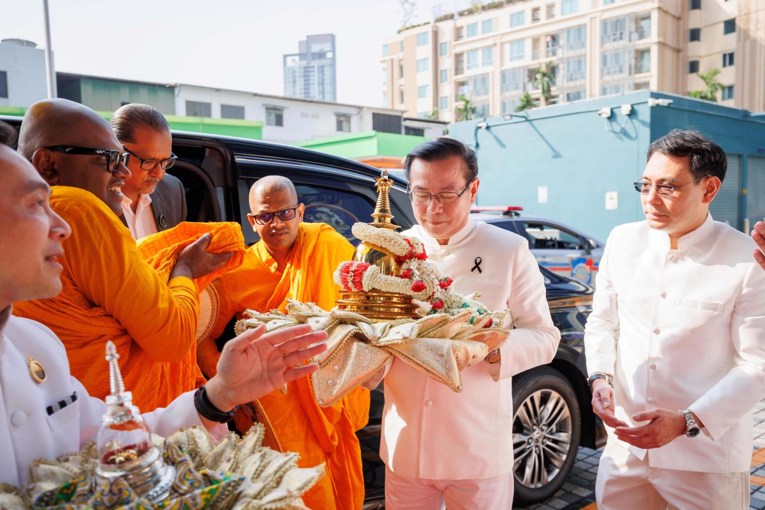 ทิพยประกันภัยร่วมรับเสด็จพระบรมสารีริกธาตุจากศรีลังกา เสริมสิริมงคลแก่พนักงาน และพุทธศาสนิกชน