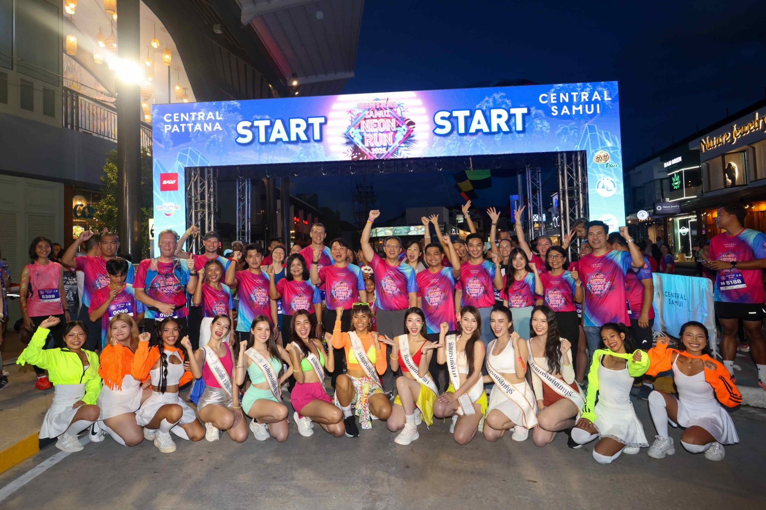 เซ็นทรัล สมุย ผนึกพันธมิตรภาครัฐ–เอกชน จัด “Central Samui Neon Run 2026”