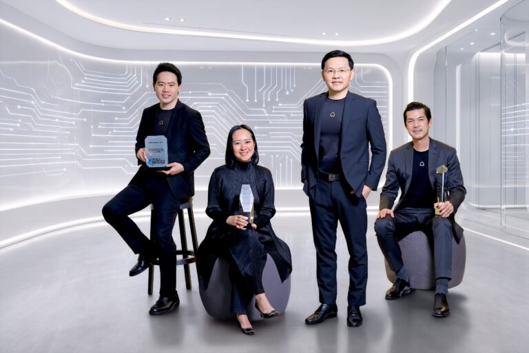 SCB ตอกย้ำผู้นำดิจิทัลแบงก์กิ้ง คว้า 3 รางวัลระดับนานาชาติ