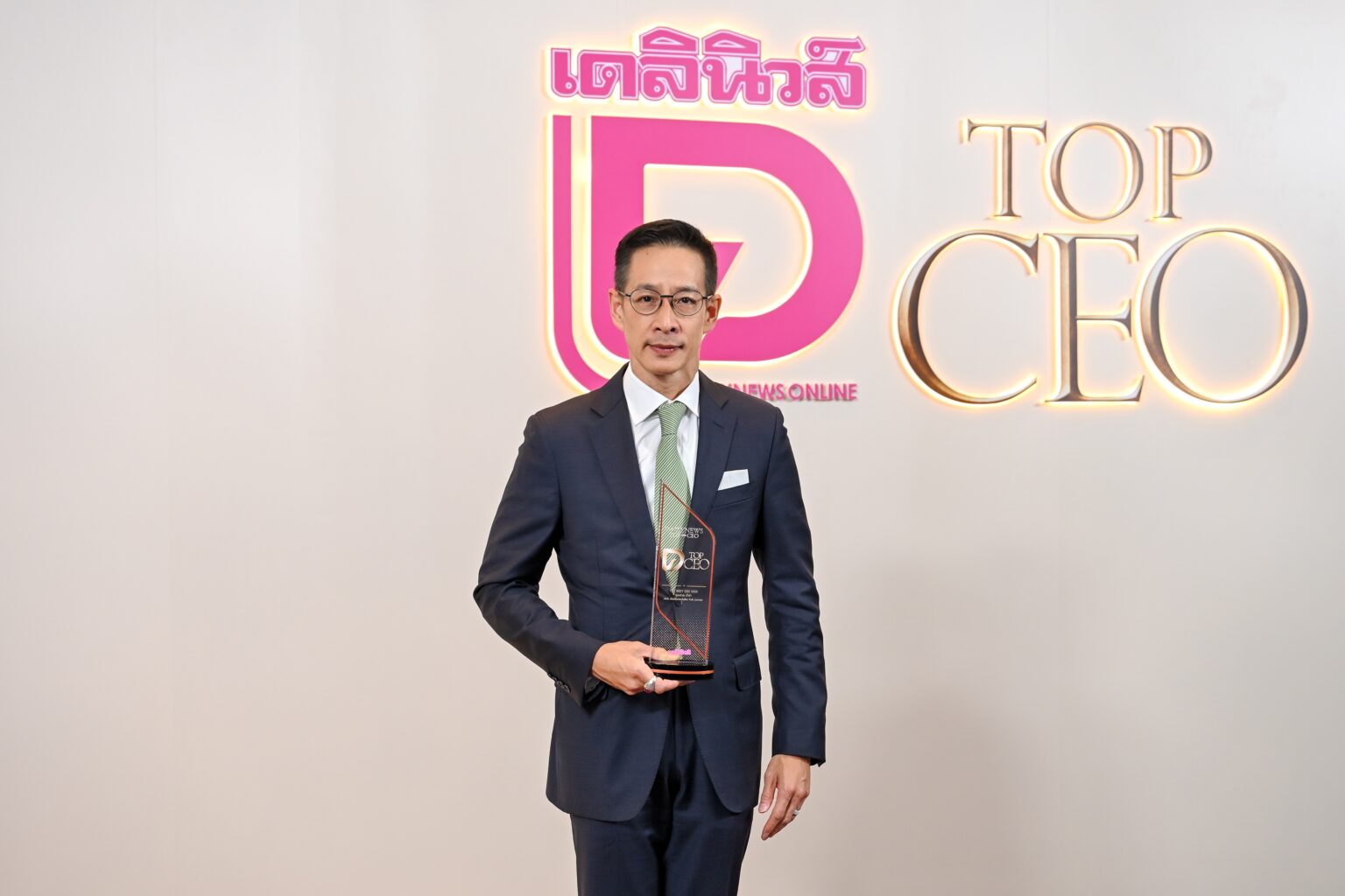 “สาระ ล่ำซำ” คว้า THE BEST CEO 2026 รางวัลสูงสุดเวที DAILYNEWS TOP CEO ต่อเนื่องปีที่ 3