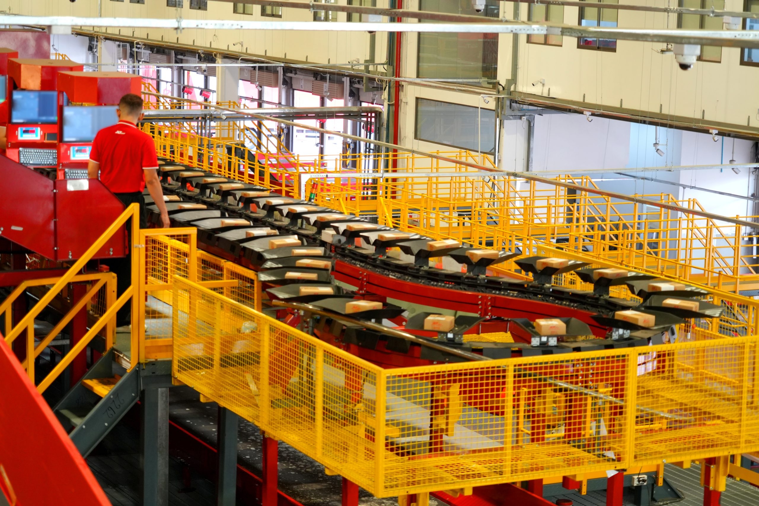 เจแอนด์ที เอ็กซ์เพรส  ก้าวสู่ปีที่ 7  ขับเคลื่อนด้วยเทคโนโลยี เติบโตเคียงข้างสังคมไทย