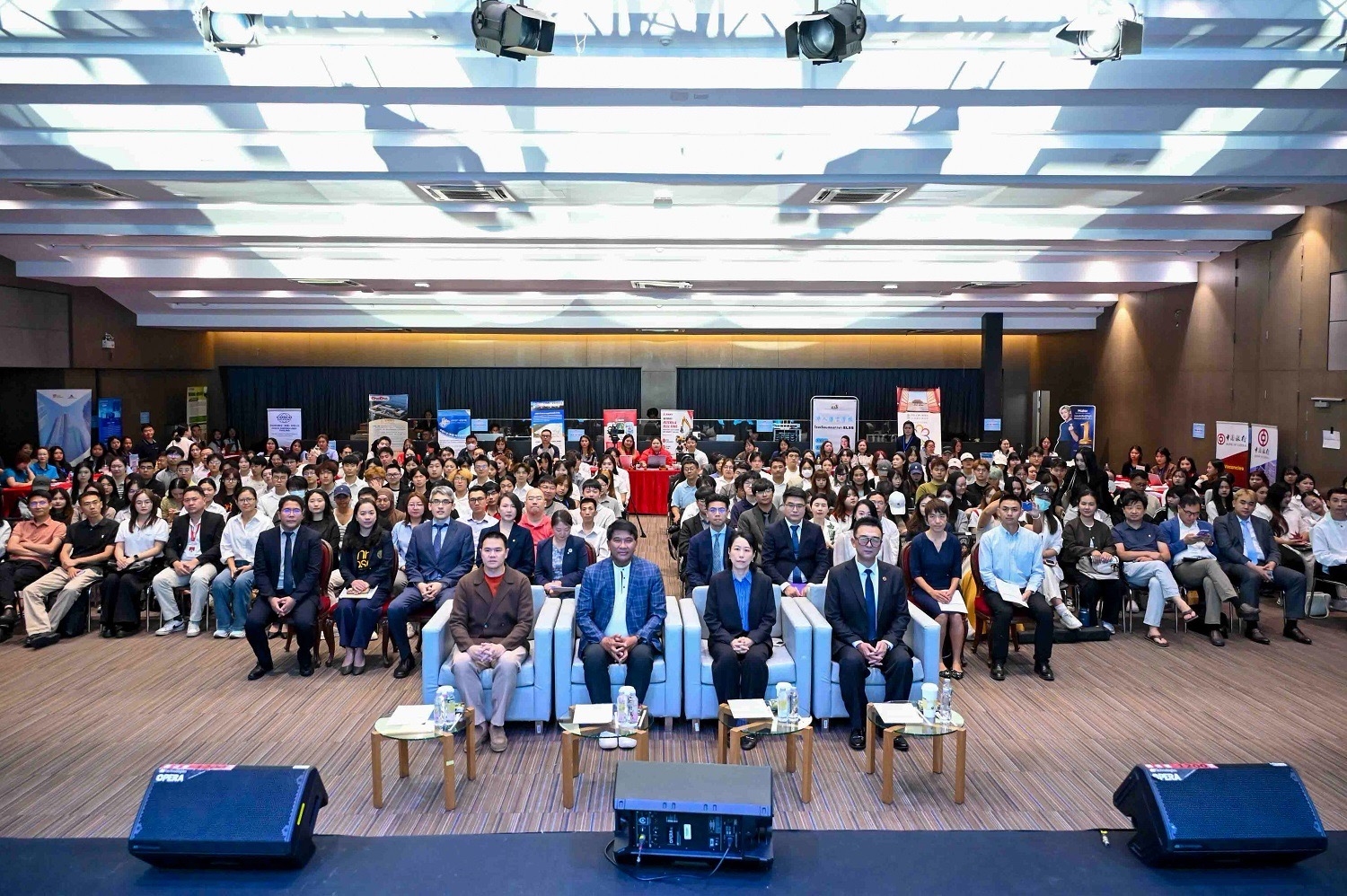 ม.หอการค้าไทย ผนึก สมาคมวิสาหกิจจีนในประเทศไทย จัดเวทีเสวนาเจาะลึกความสำเร็จธุรกิจจีนในไทย พร้อมเปิดมหกรรม TCISM Job Fair 2026