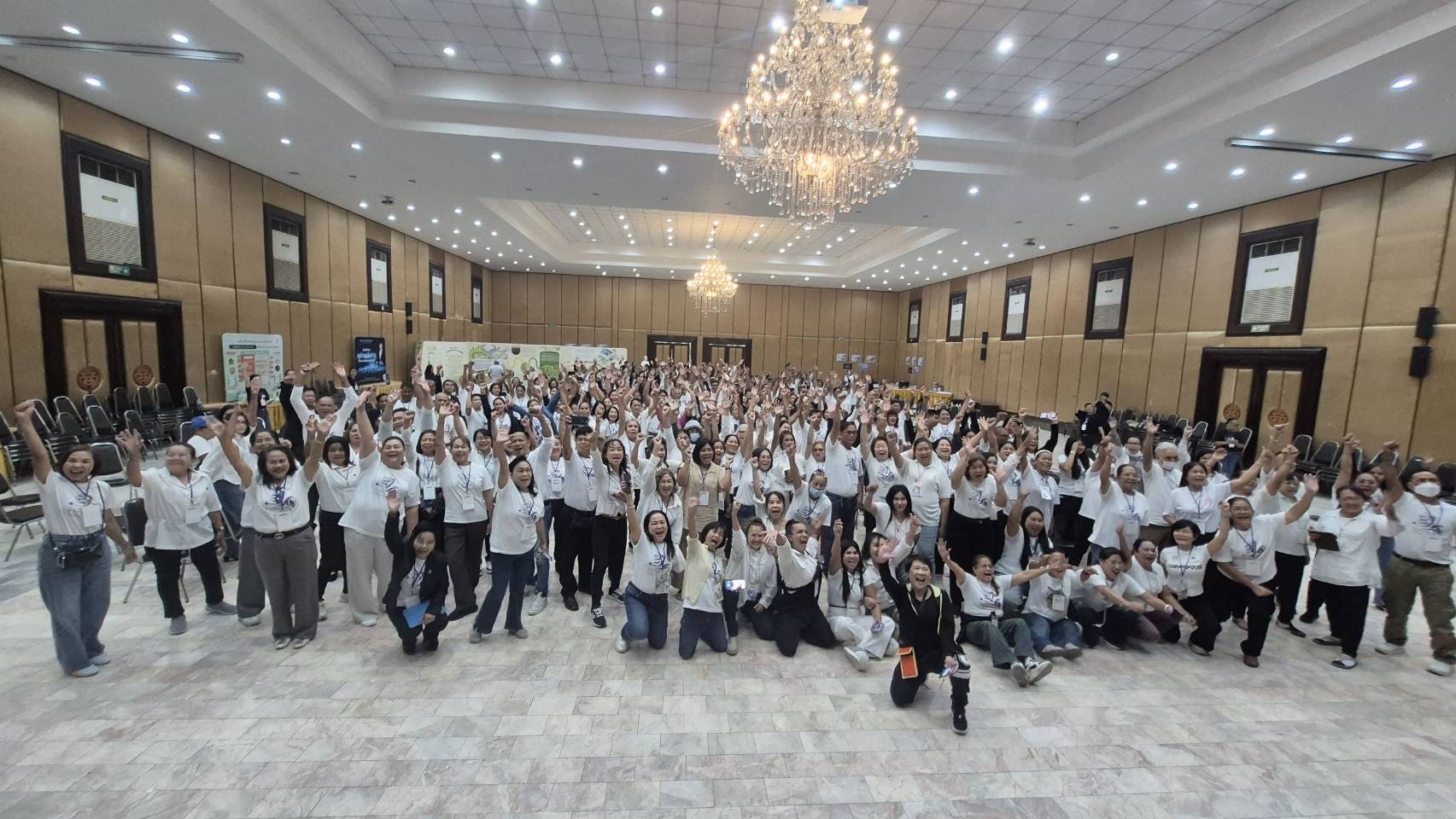 แฮ็ปปี้ เอ็มพีเอ็ม จัด VIP CAMP ภาคกลาง  พัฒนาศักยภาพนักธุรกิจกว่า 500 คน รองรับการเติบโตในอนาคต