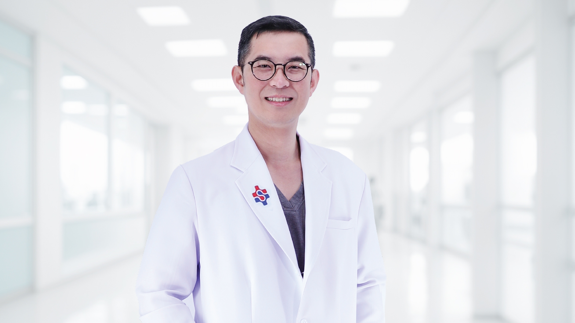 ความสำเร็จแพทย์เฉพาะทางกระดูกและข้อ ผ่าตัดเปลี่ยนข้อเข่าเทียมทั้งสองข้างในผู้สูงอายุ 89 ปี