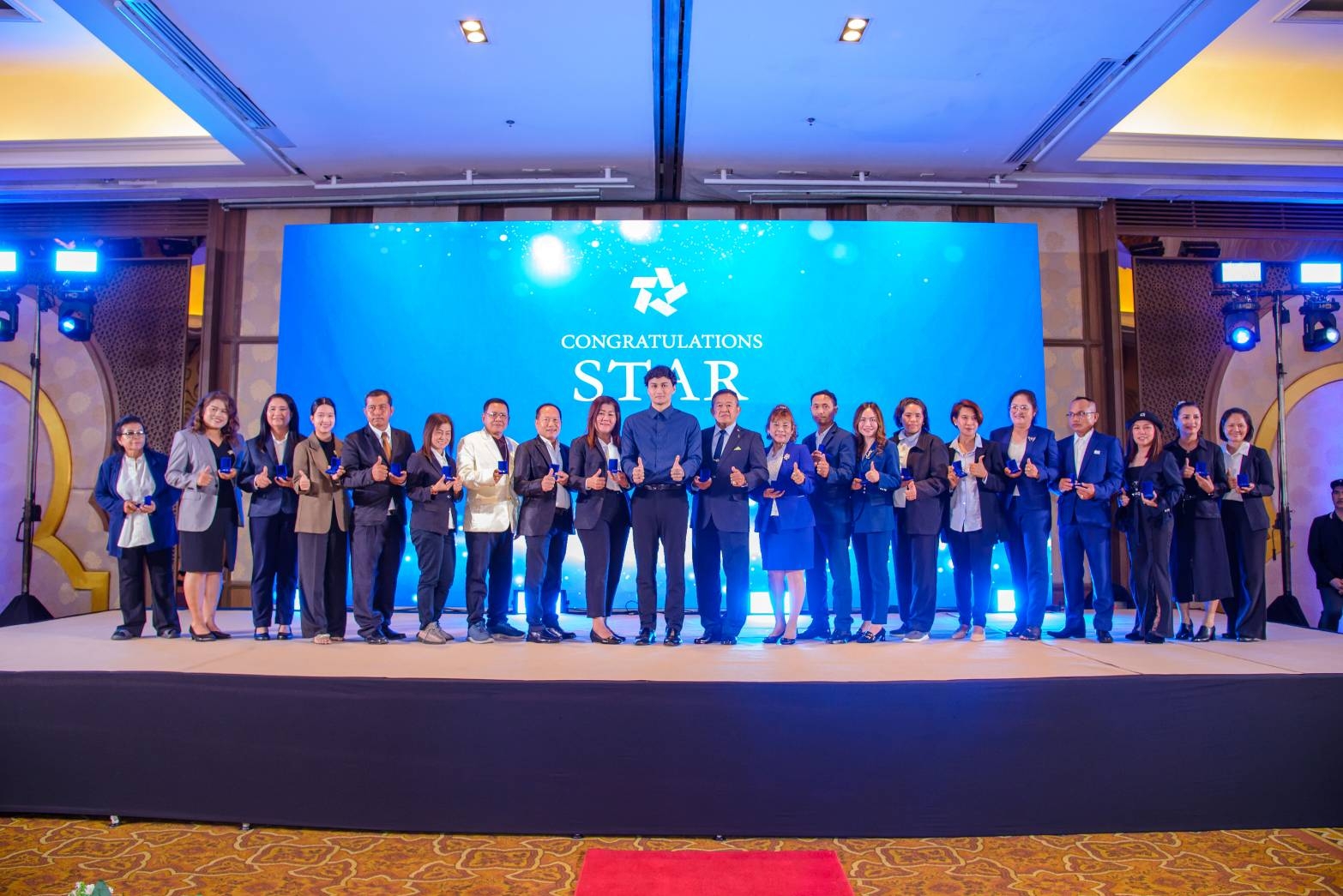 ‘แฮ็ปปี้ เอ็มพีเอ็ม’ จัดใหญ่ งาน ‘THE SOLUTION’  ยกระดับศักยภาพนักธุรกิจ ตอกย้ำวิสัยทัศน์สู่การเติบโตอย่างยั่งยืน