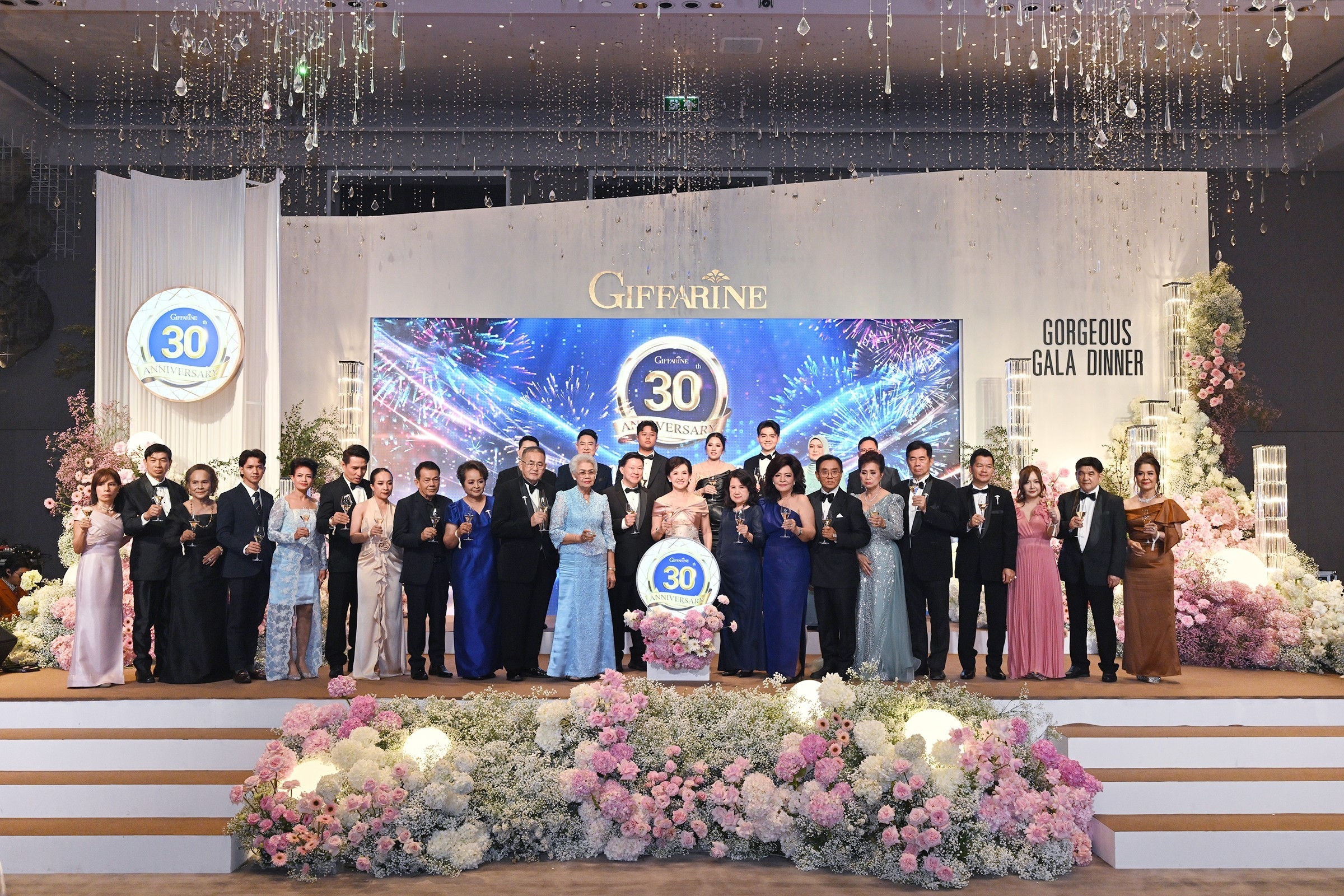 “กิฟฟารีน” สุดปัง! ฉลองยิ่งใหญ่ 30 ปี ผลประกอบการทะลุ 114,764 ล้านบาท