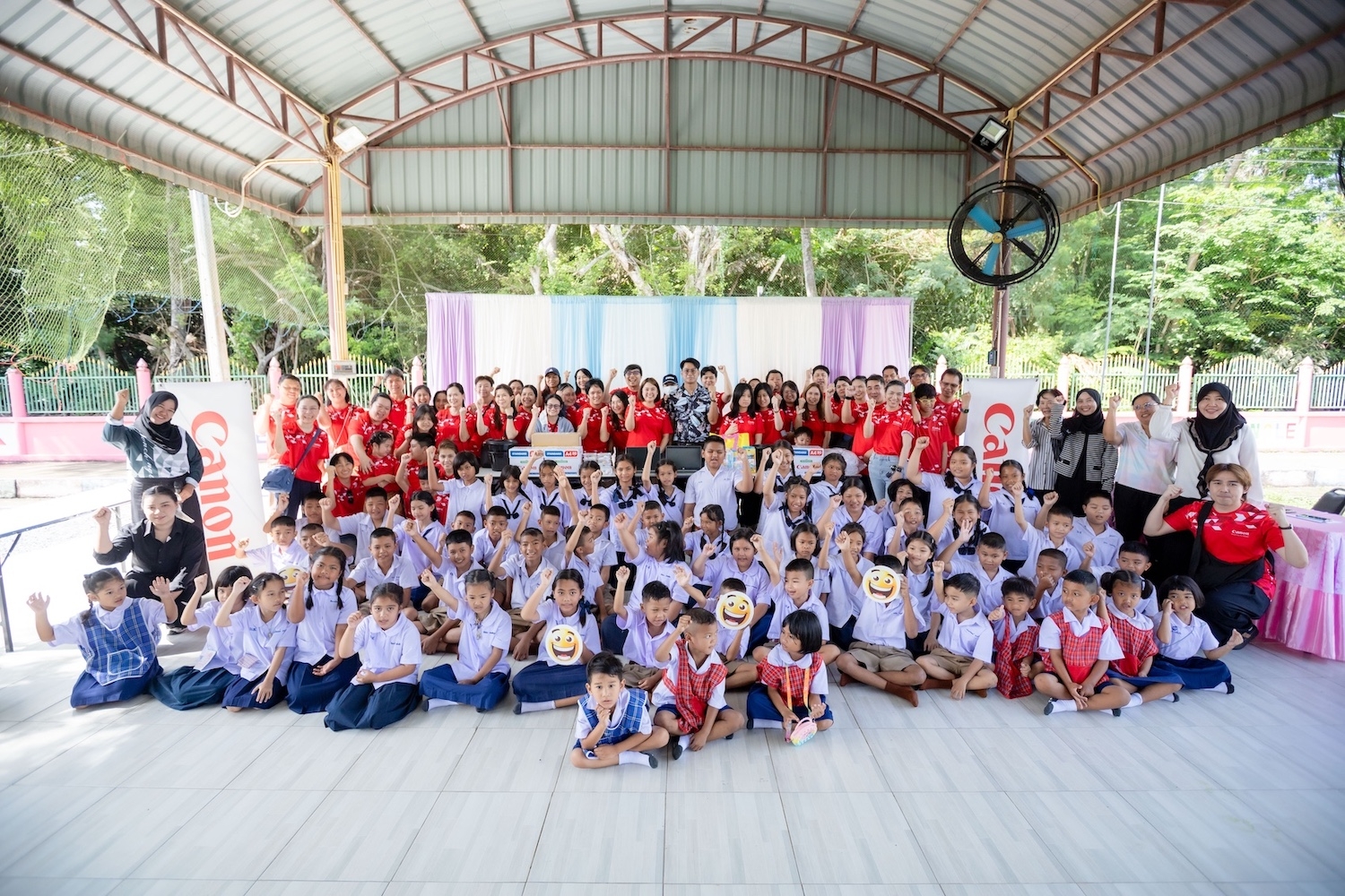 แคนนอน ส่งต่อรอยยิ้มต้อนรับเปิดเทอม จัดกิจกรรม “Canon Volunteer ครั้งที่ 45”  ณ โรงเรียนบ้านช่องตะเคียน จังหวัดนครนายก