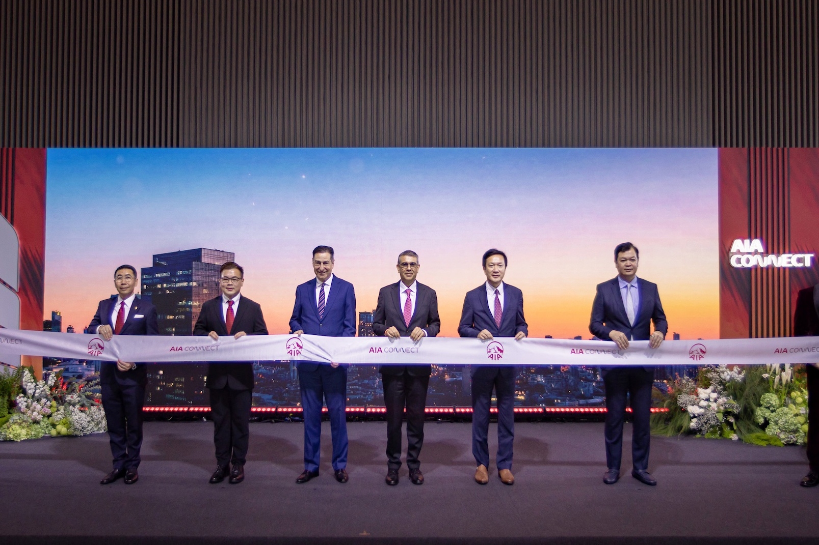 เอไอเอ ประเทศไทย เปิดตัว “AIA Connect” ปักหมุดแลนด์มาร์กใหม่ ชูแนวคิด “Home-Inspired Workplace”